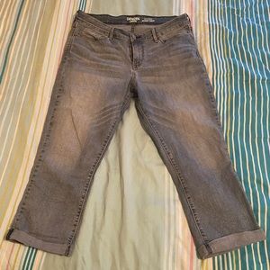 Denizen by Levi’s modern skinny crop